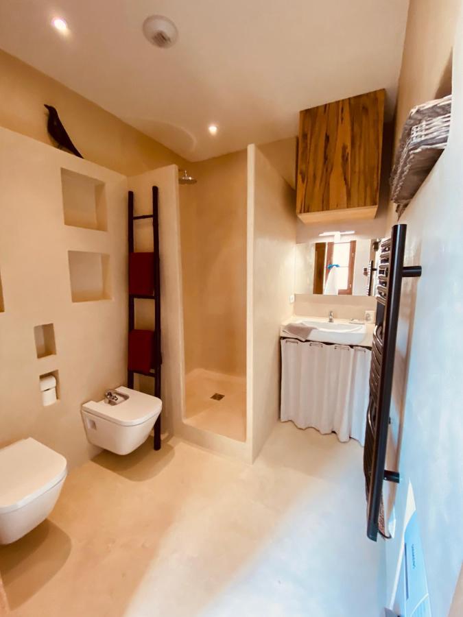 Bon Jour Uzes Apartamento Exterior foto