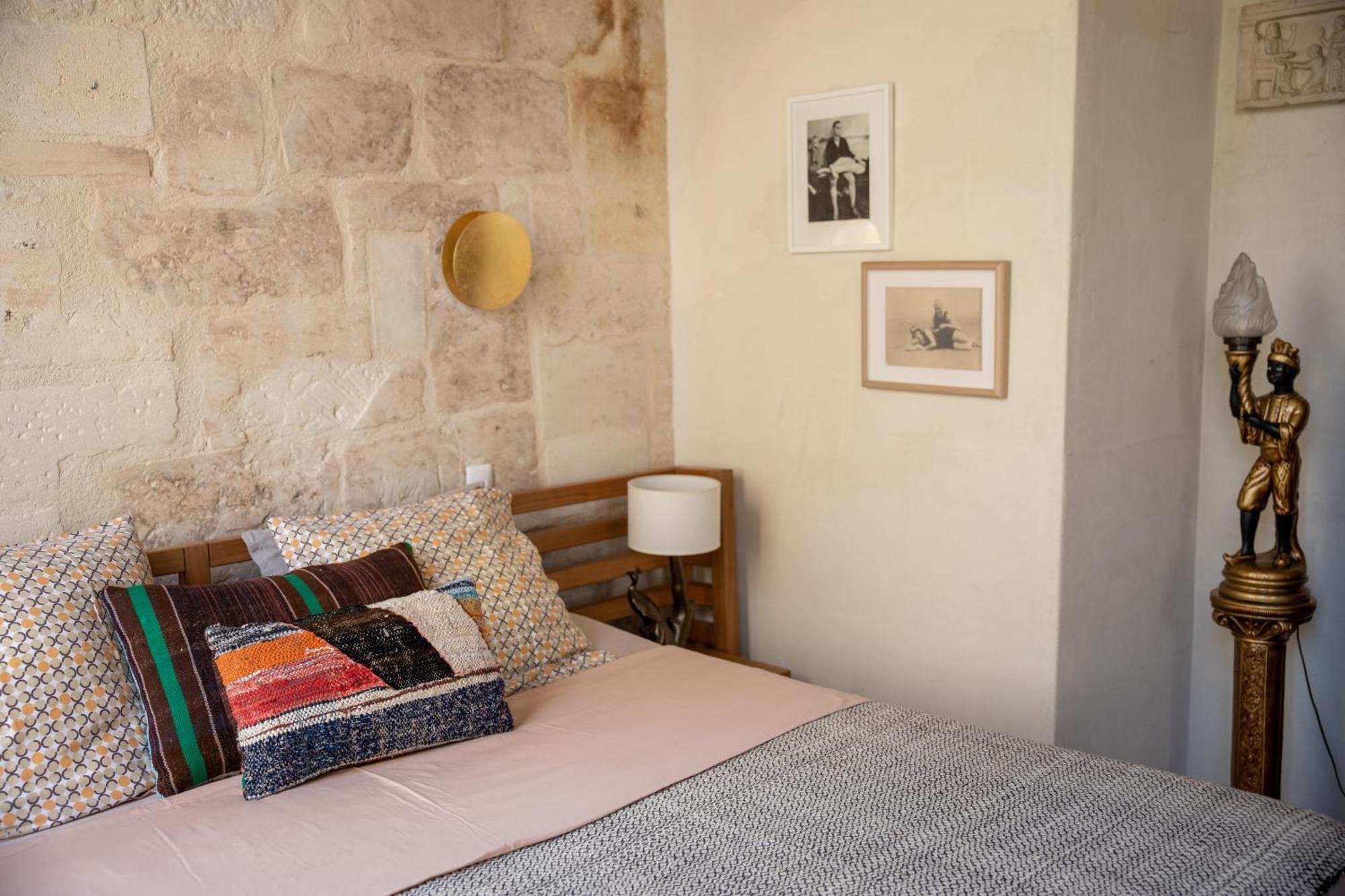 Bon Jour Uzes Apartamento Exterior foto