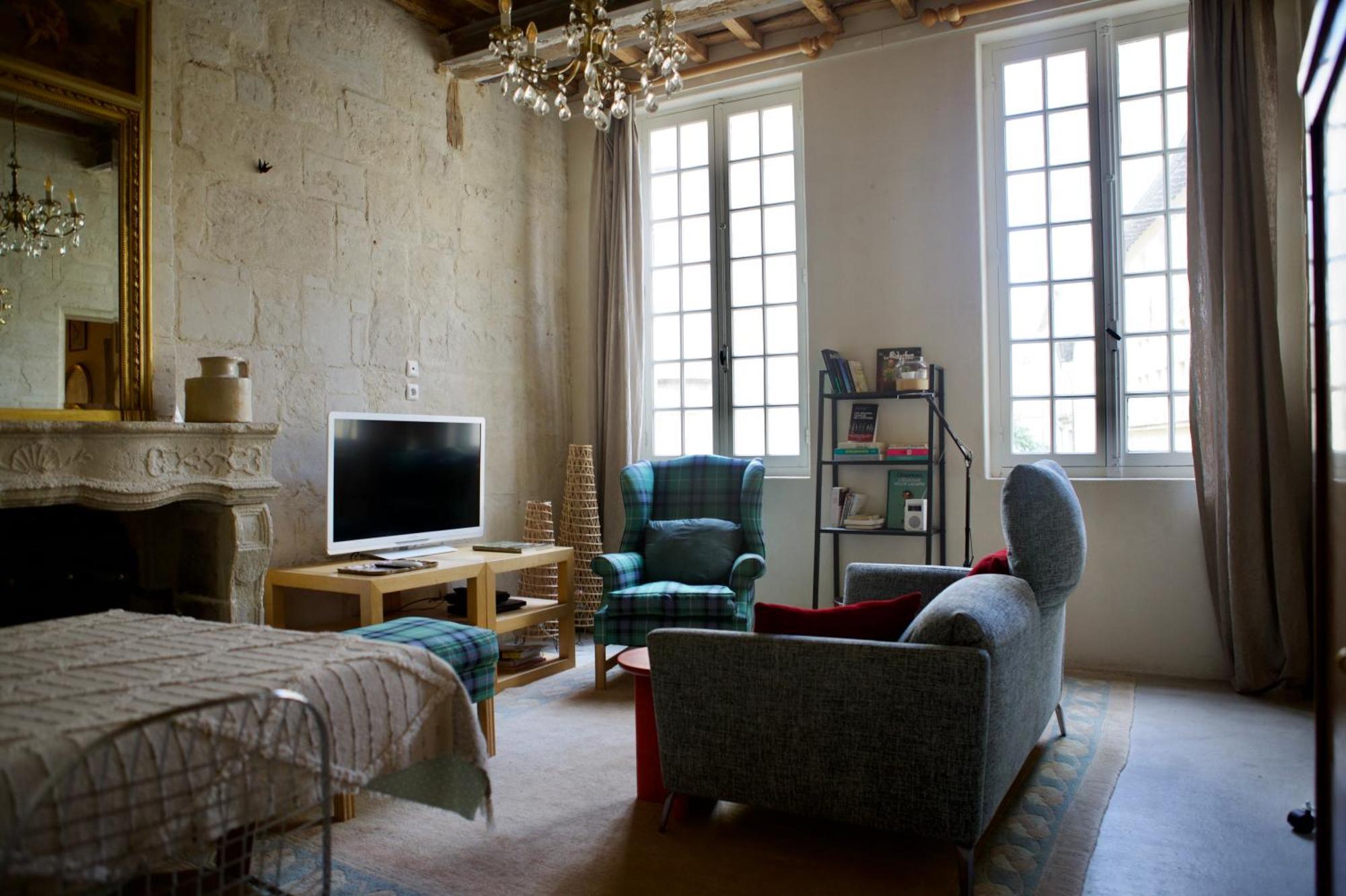 Bon Jour Uzes Apartamento Exterior foto